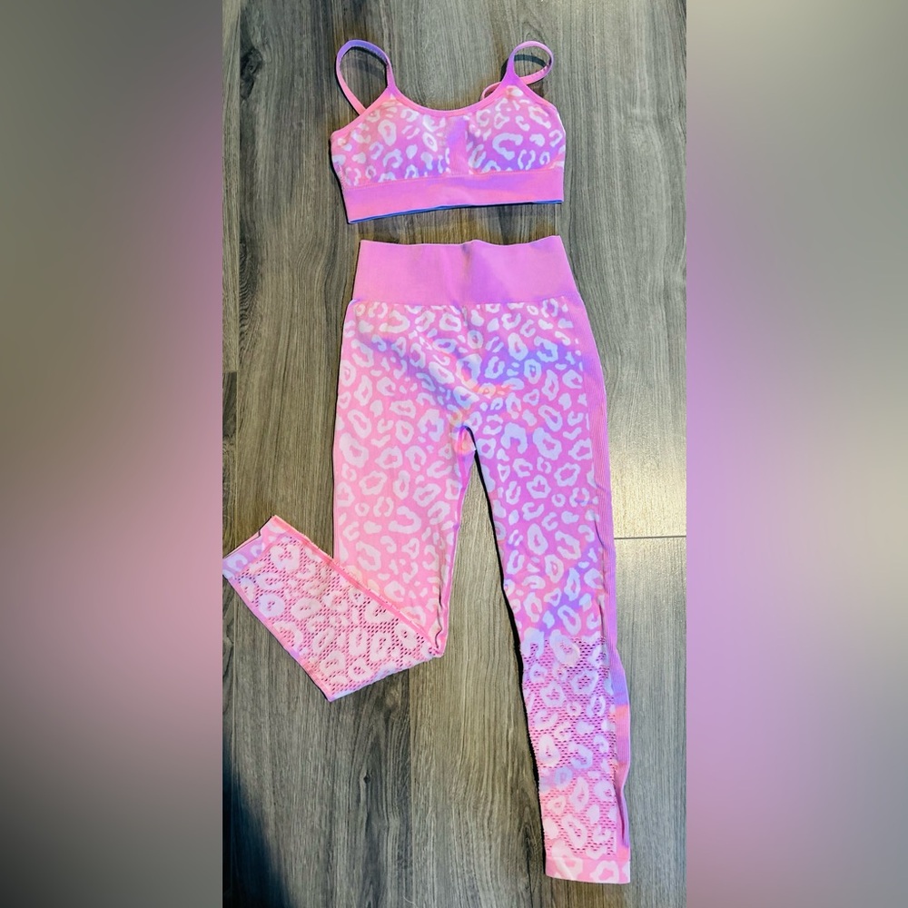 Women workout set